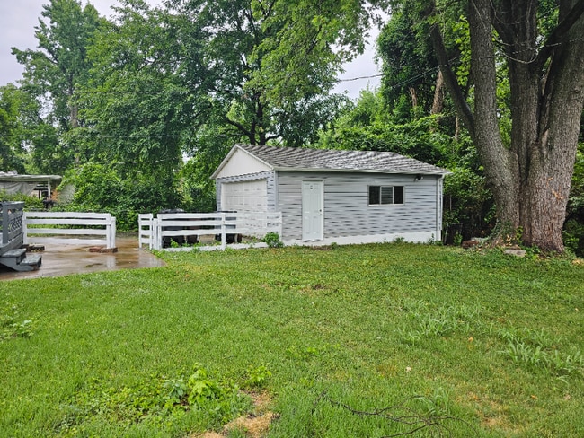 Building Photo - 632 Devonshire Dr