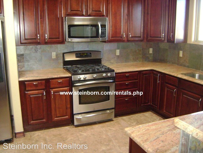 Foto del edificio - 8333 Green Run Rd