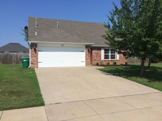 Building Photo - 3 br, 2 bath House - 771 Harvest Street