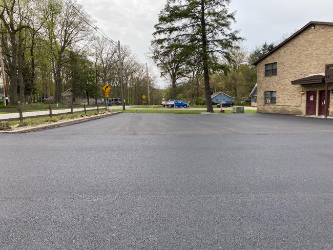Foto del edificio - 252 Rustic Lodge Rd