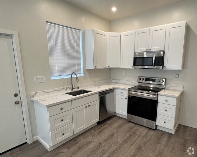 Apartments For Rent in Seaside, CA with High Ceilings 1 Rentals