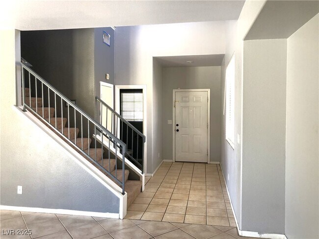 Foto del edificio - 8741 Emsdale Ct
