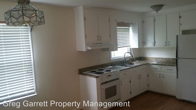 Building Photo - 3 br, 1.5 bath House - 335 Denbigh Blvd