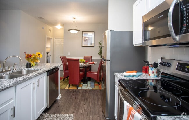 Interior Photo - Edens Edge Apartments