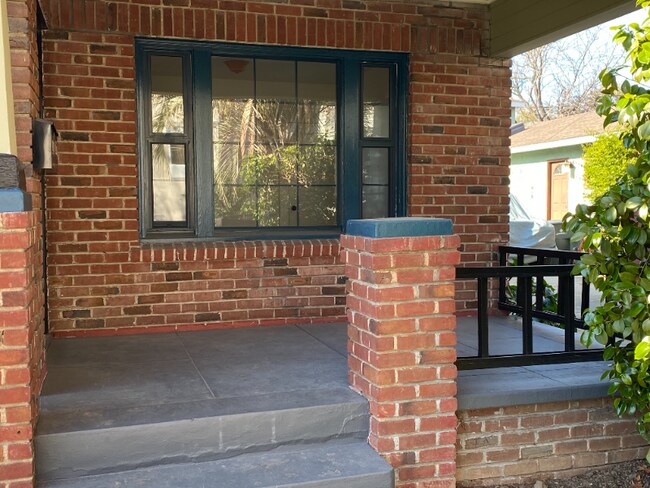 Foto del edificio - 2348 42nd St