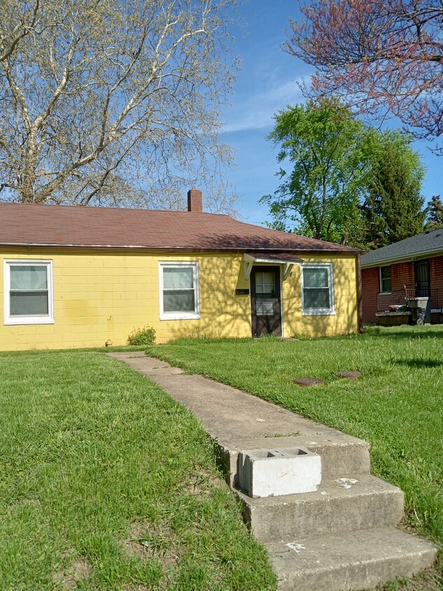 Foto principal - 2941 Schofield Ave