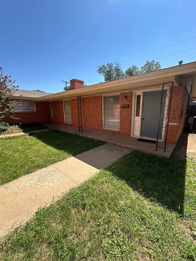 Foto del edificio - 3813 51st St