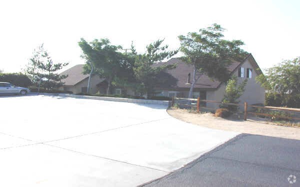 Primary Photo - Olympic Manor