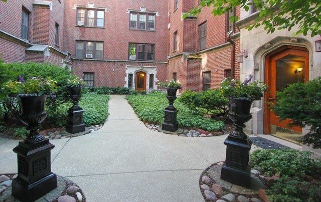 Building Photo - 1111 Holley Ct