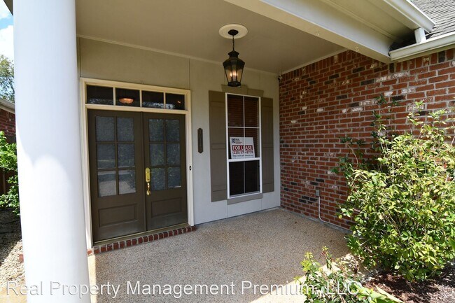 Building Photo - 3 br, 2 bath House - 10143 Hyde Park Ct.