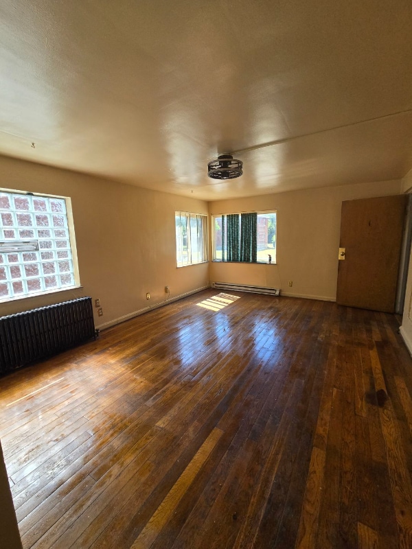 Foto del edificio - 7740 Stillwell Rd