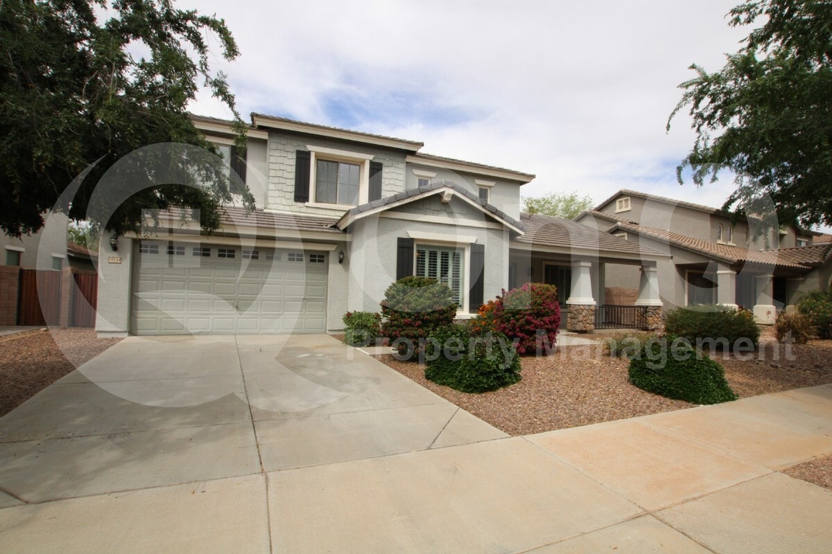 Primary Photo - 19134 E Lark Dr