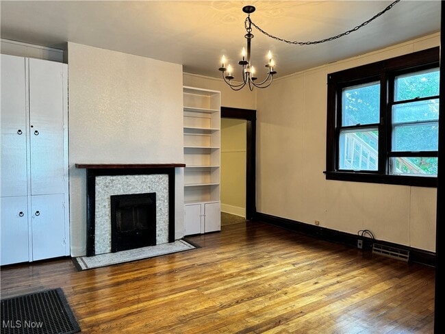 Building Photo - 110 S 8th St