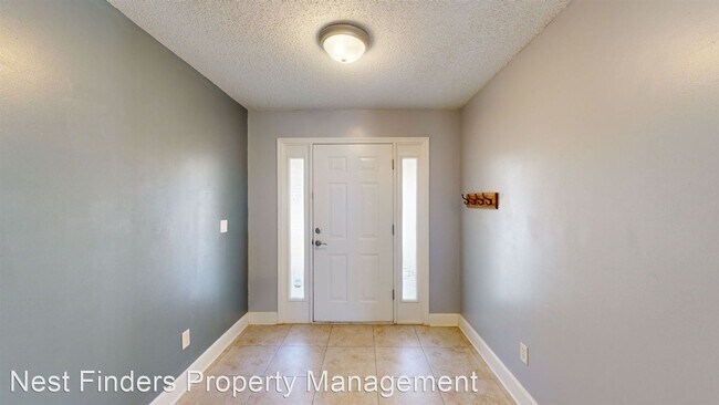 Foto del edificio - 3 br, 2 bath House - 2152 Pierce Arrow Dr