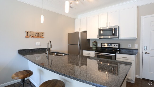 Kitchen - Pointe Hilliard