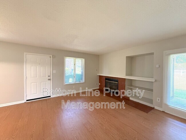 Foto del edificio - 1831 J Julian Ln