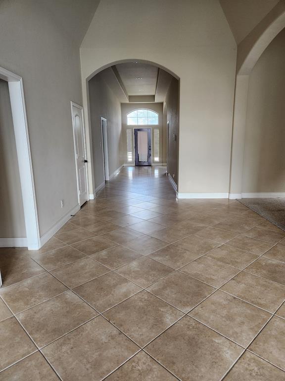 Building Photo - 5318 Stoneridge Ct