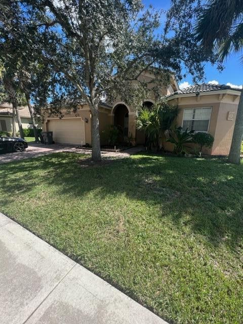 Primary Photo - 8624 Palisades Lakes Dr