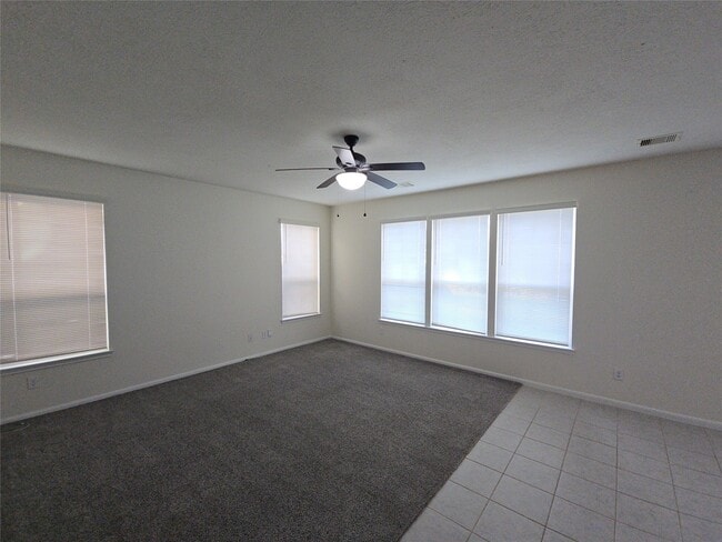 Foto del edificio - 11722 Wren Crossing Dr