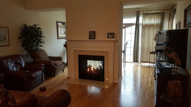 Foto del edificio - Stunning 3-bedroom, 3-bath single-family home located in the sought-after Bulle Rock community