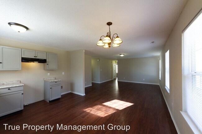 Foto del edificio - 3 br, 2 bath House - 5442 Milhouse Road