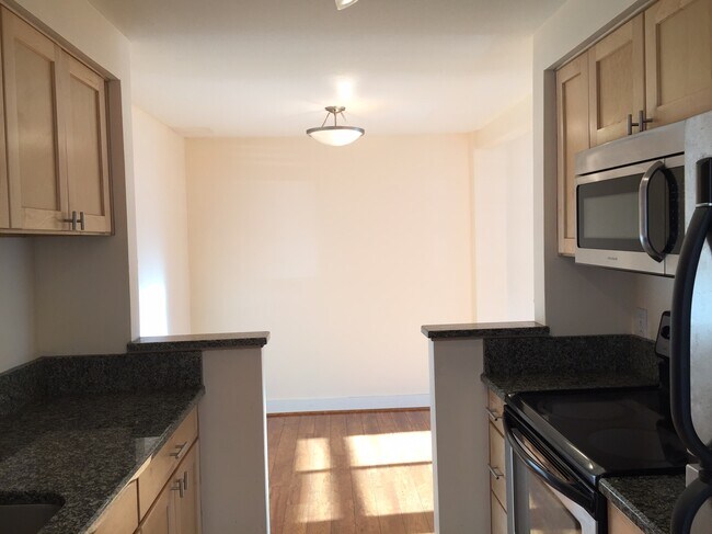 Building Photo - 15827 NE Leary Way