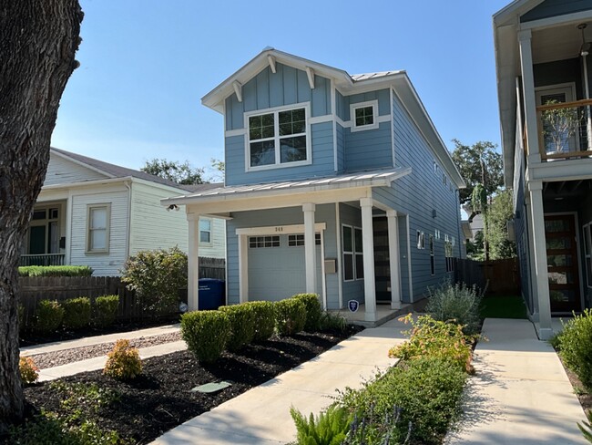 Building Photo - 348 Claremont Ave