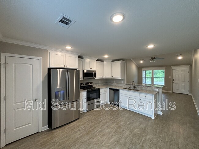 Foto del edificio - 109 Redbud Ct