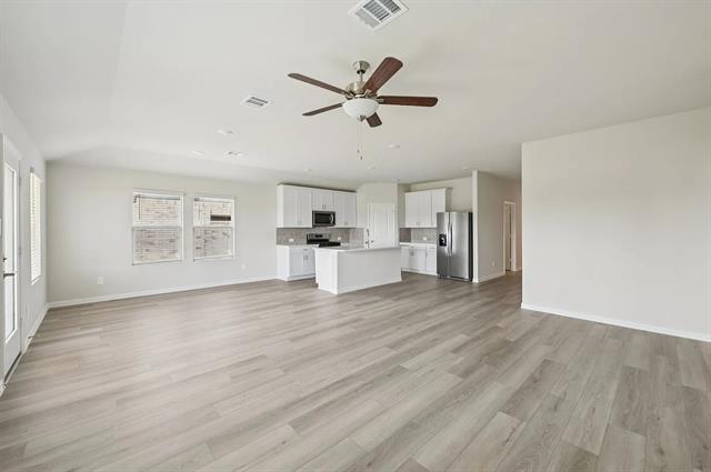 Foto del edificio - 1056 Chestnut Dr