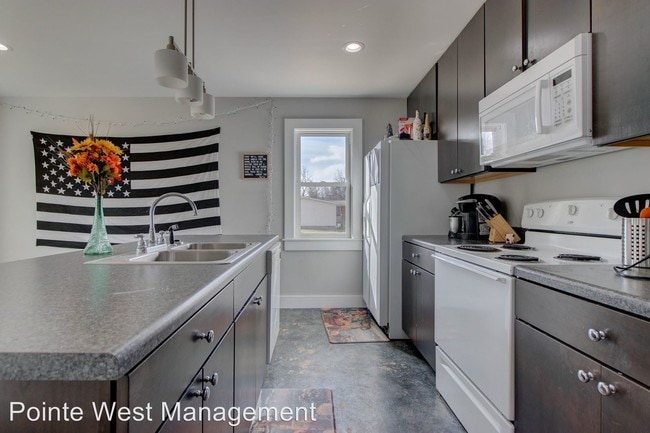 Building Photo - 5 br, 3 bath House - 405 Houston Street