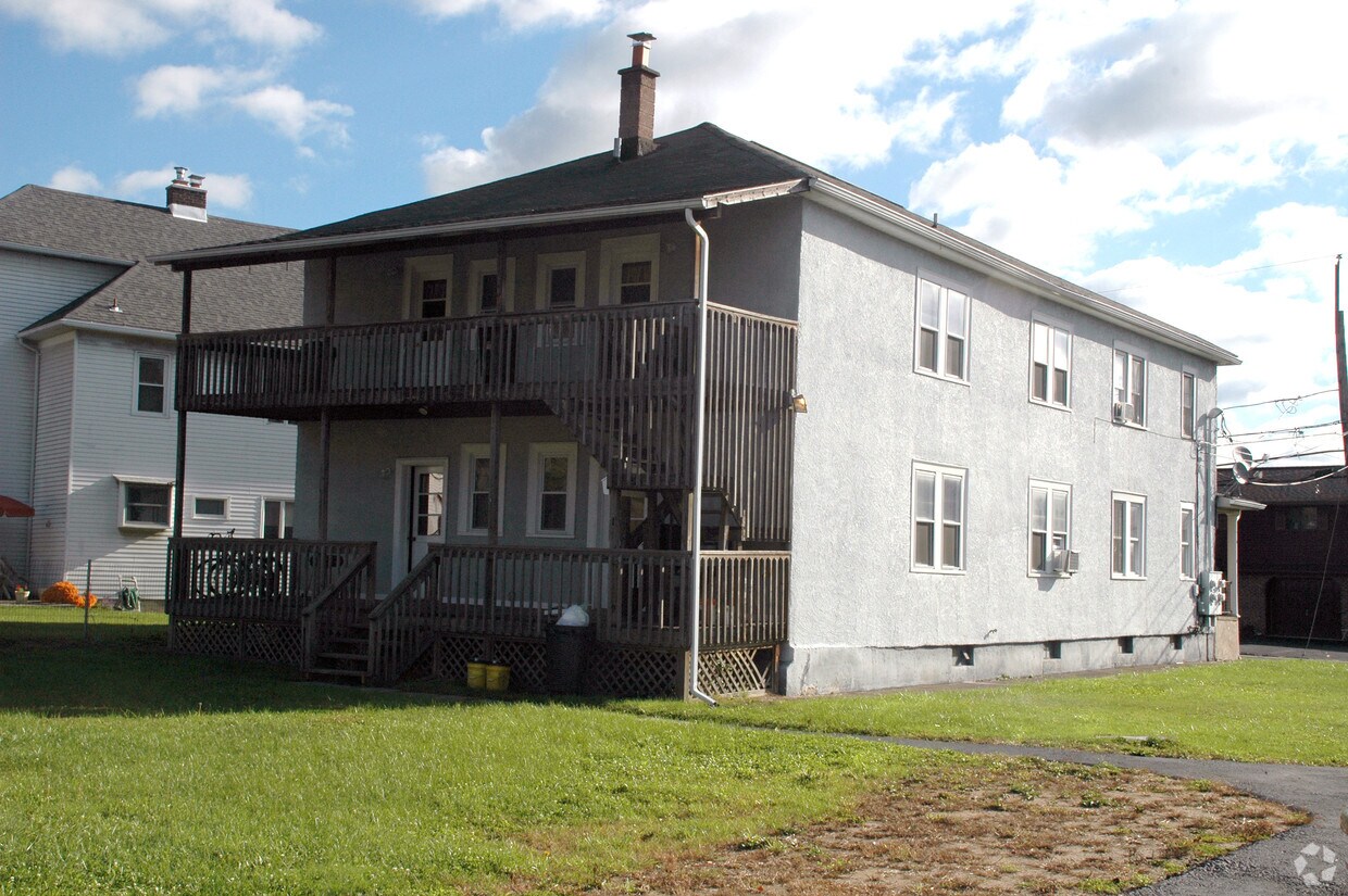 11281130 S Valley Ave, Throop, PA 18447 Apartments in Throop, PA