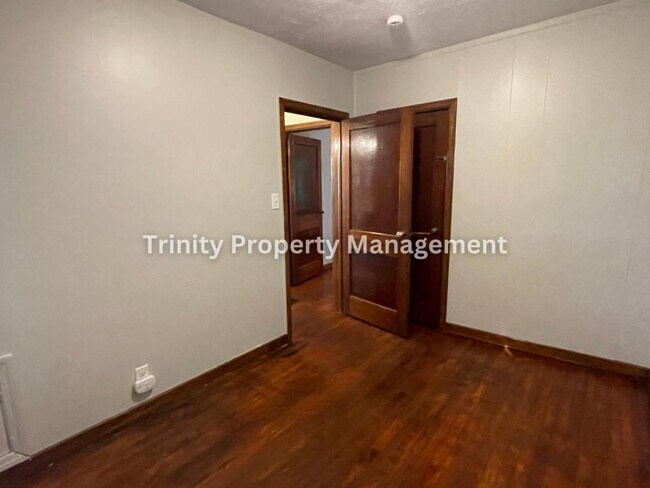 Foto del edificio - 132 Winding Way