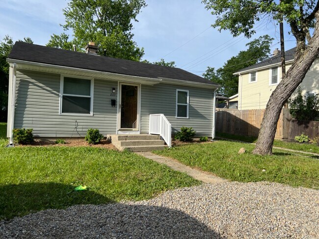 Foto del edificio - 2171 Aberdeen Ave