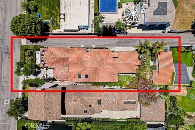 Building Photo - 853 6th St