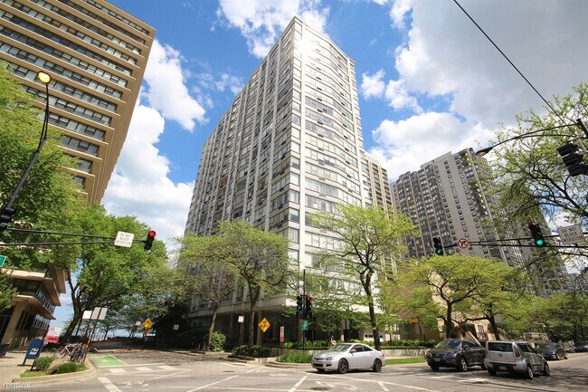 Building Photo - 1 br, 1 bath Condo - 5757 N Sheridan Rd Ap...