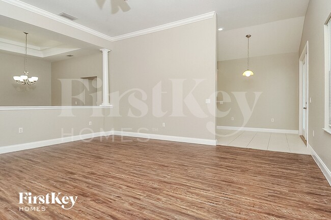 Building Photo - 7298 Winners Blvd