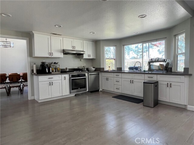 Building Photo - 2118 Camino Largo Dr