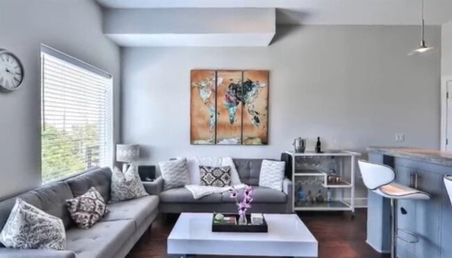 Foto del edificio - 1011 Studemont St