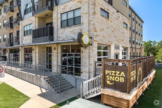 Building Photo - H Squared Apartments