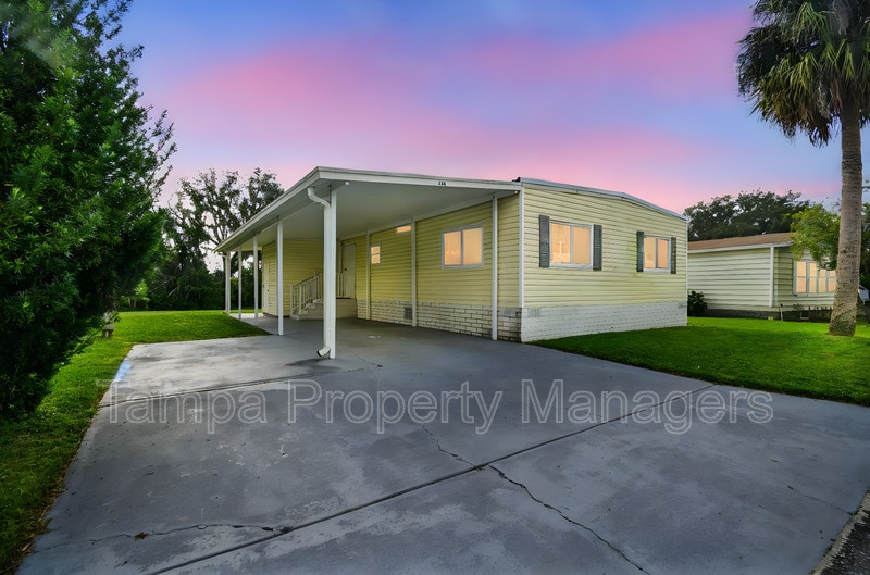 Foto principal - 242 Country Ln