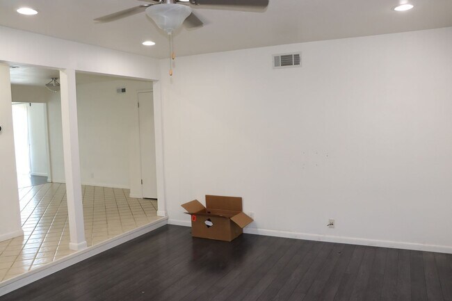 Foto del edificio - Evergreen 3 Bedroom