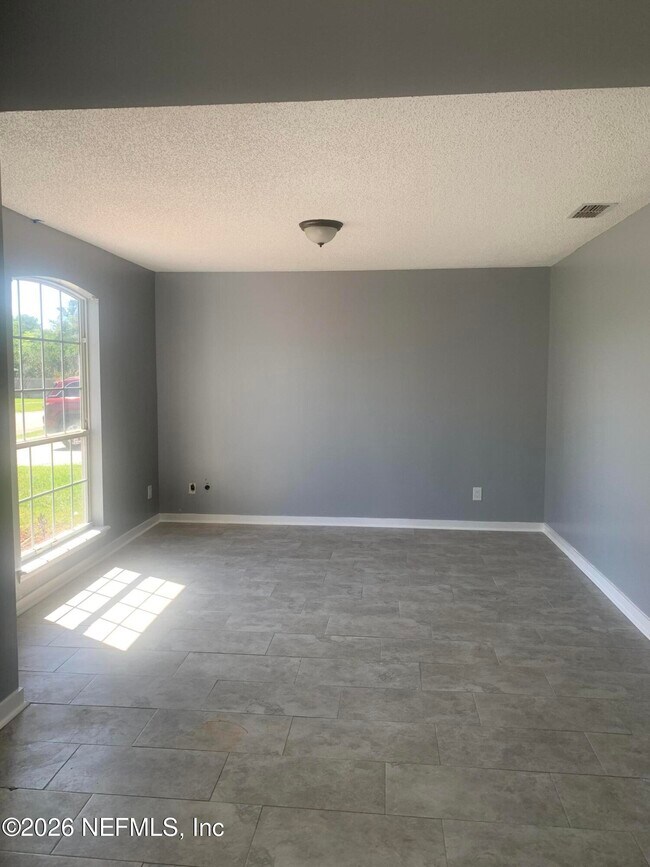 Foto del edificio - 1752 Glen Laurel Dr