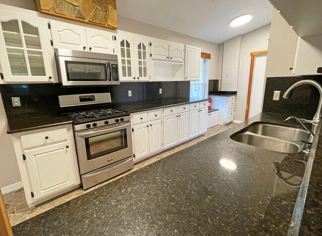 Foto del edificio - 417 SW Barney St