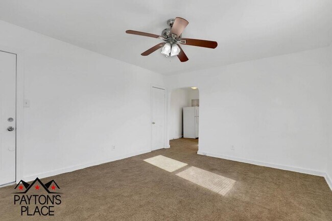 Foto del edificio - 324 34th St SE #4