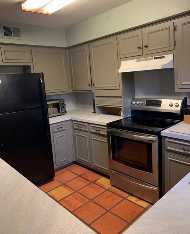 Foto del edificio - 8100 Red Willow Dr