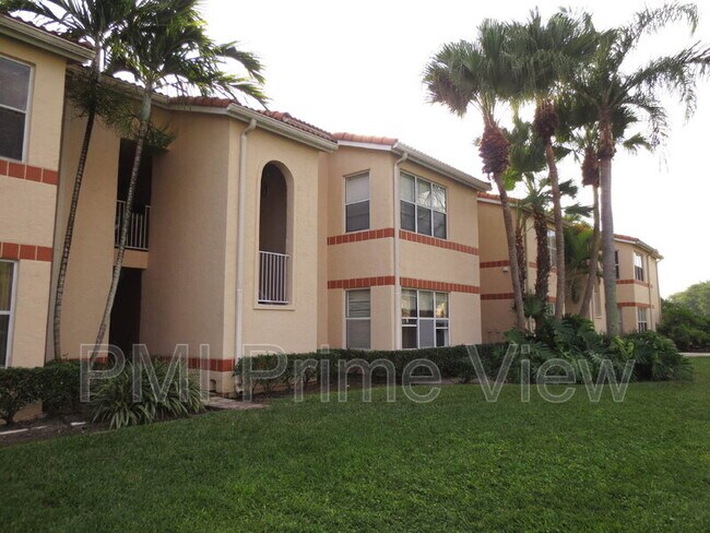 Foto del edificio - 3410 Pinewalk Dr N