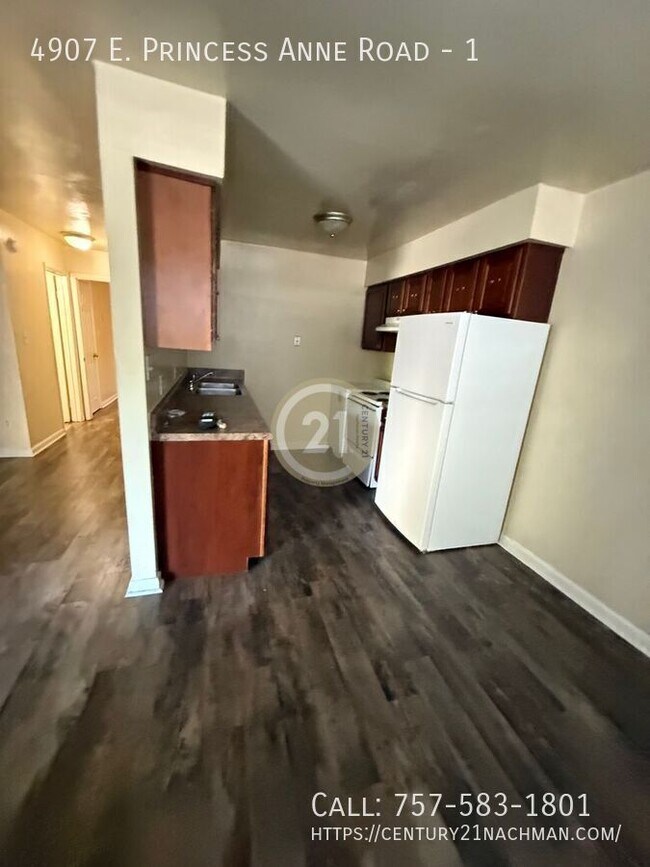 Foto del edificio - 4907 E Princess Anne Rd