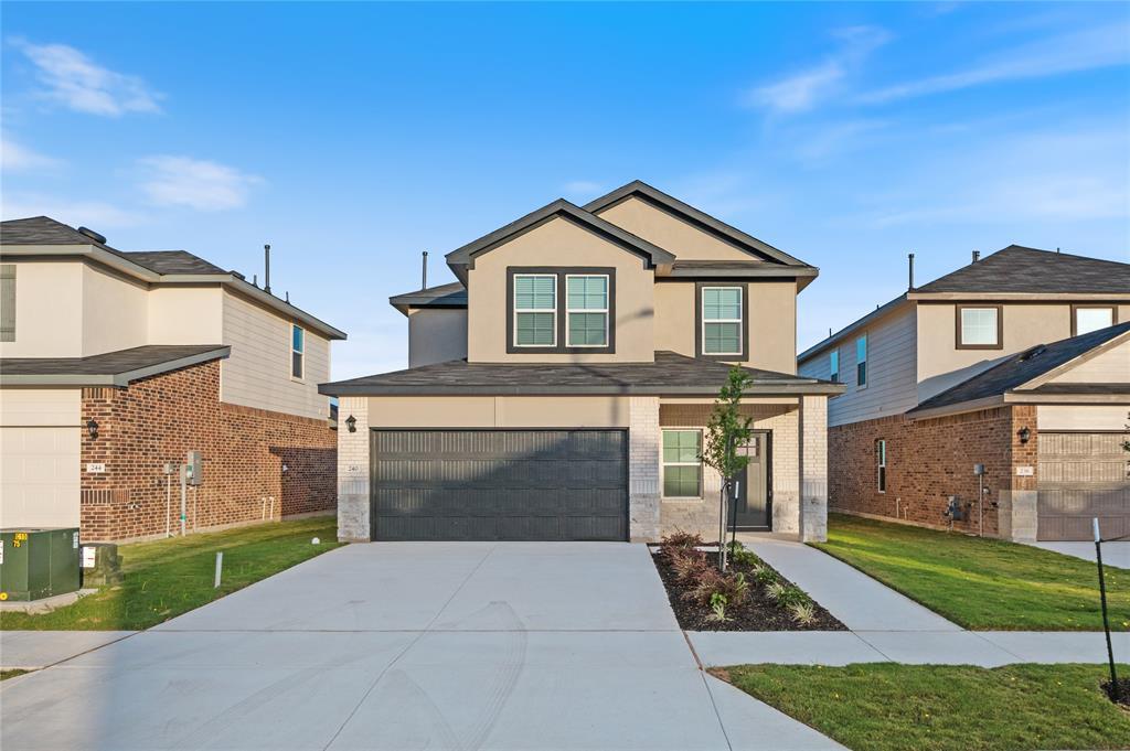 Foto principal - 240 New Albany Ln