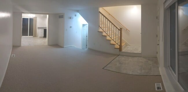 Main Floor - 8152 marty