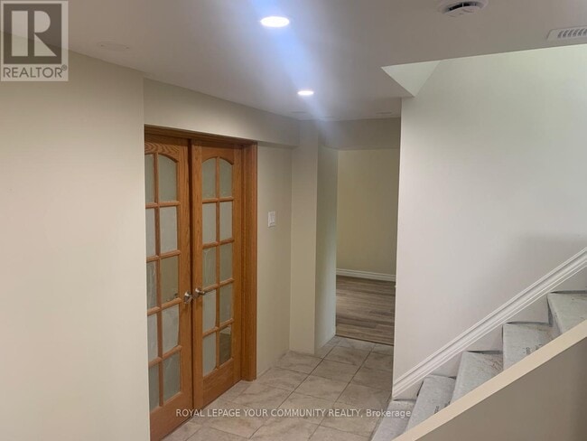 Building Photo - 151 Goulding Ave